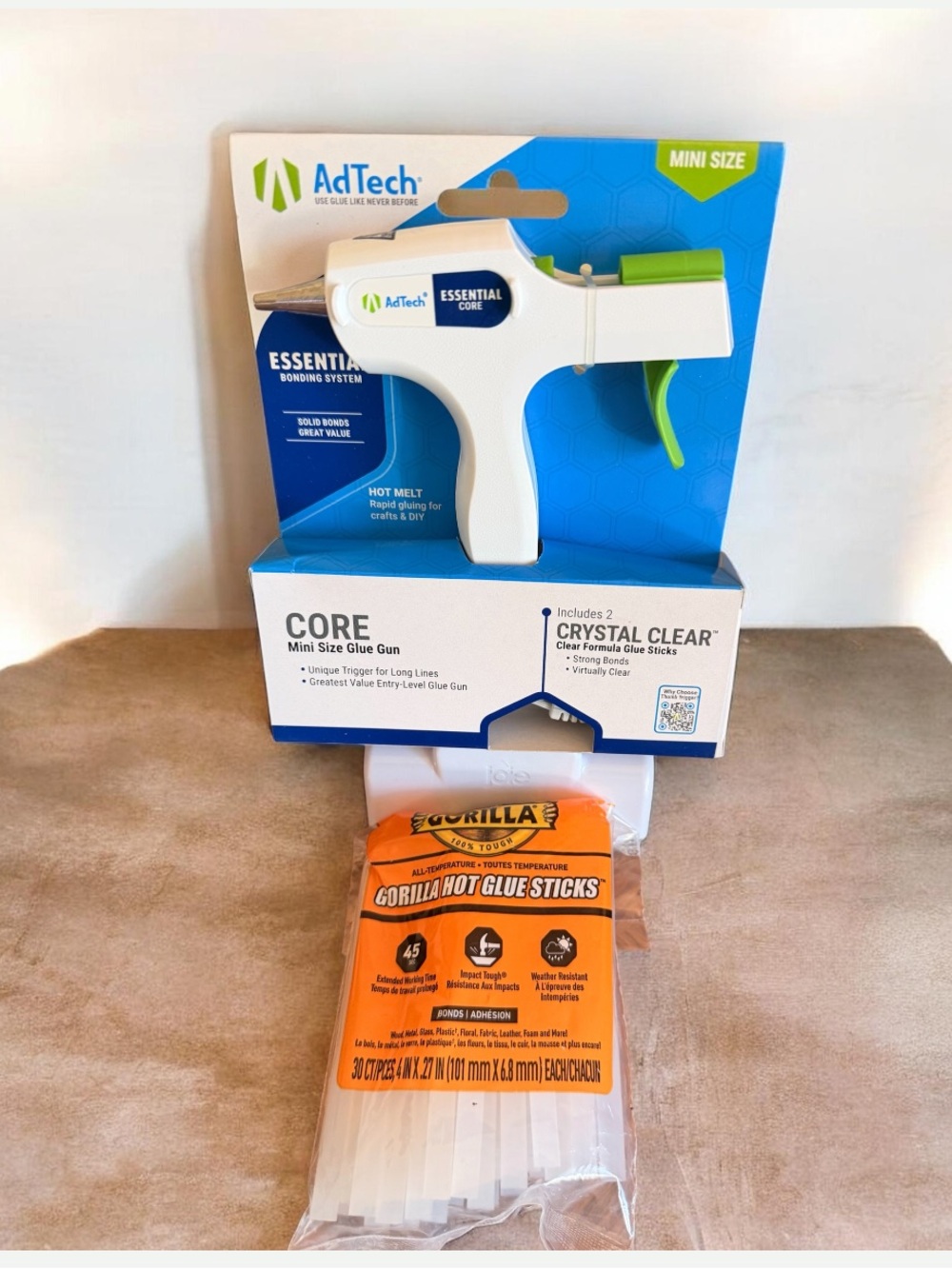 ADTECH Mini Size White & Green Hot Glue Gun with Gorilla Glue Sticks NEW